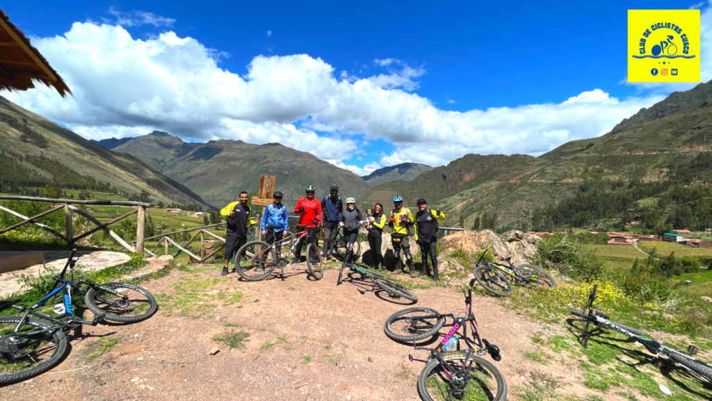 club de ciclistas cusco ruta balcon del diablo